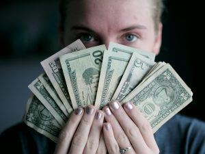 7 Ways to Protect Your Money While Traveling