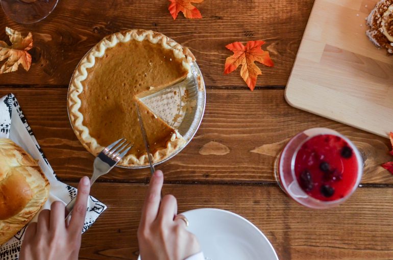 5 Easy Thanksgiving Volunteer Opportunities Near Me Volunteer Card